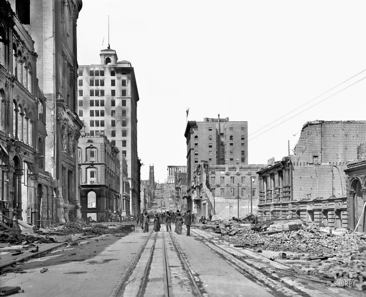 CaliforniaStreetFromSansomeStreet